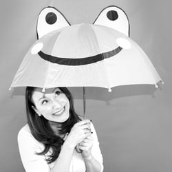Headshot_Jen BW Square