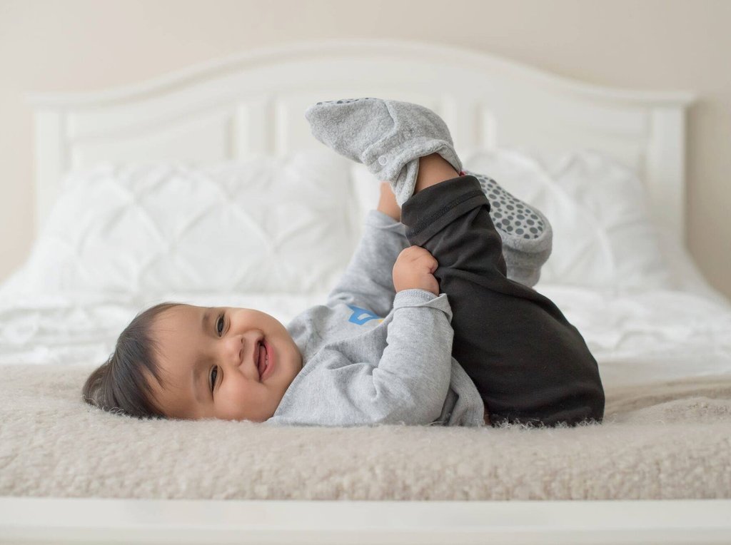 Zutano baby booties
